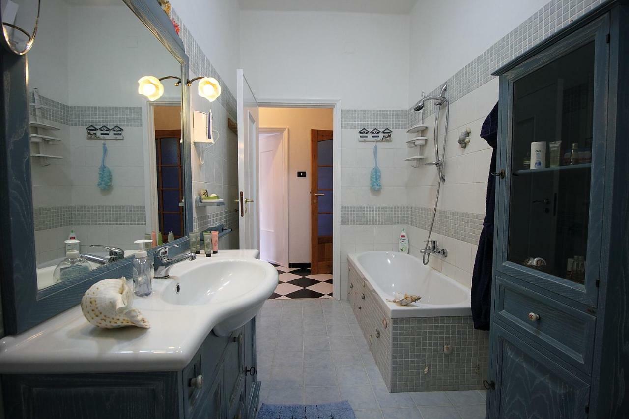 אלגהרו Appartamento Granada מראה חיצוני תמונה